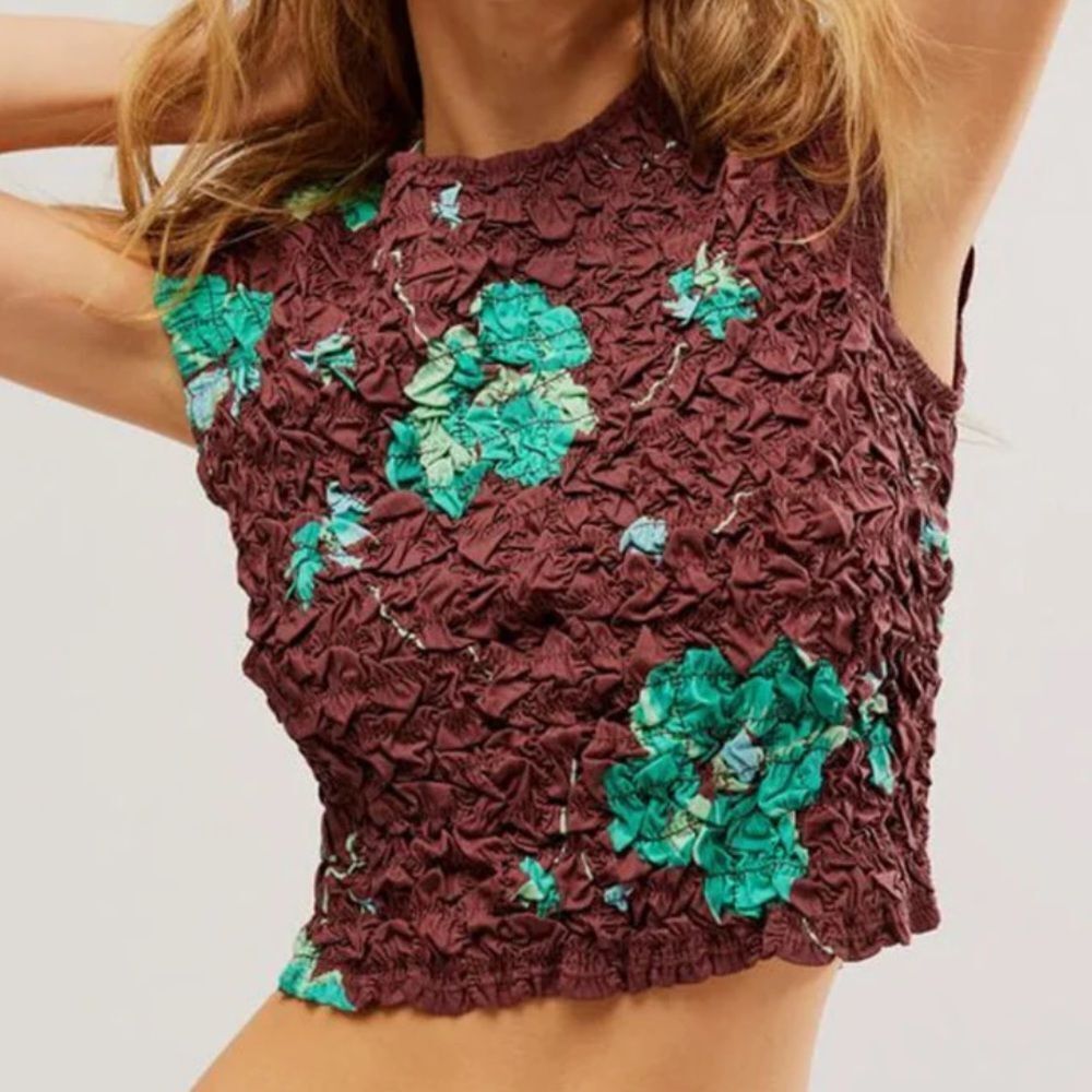 Free People Carino printed crop top smocked scrunched size large